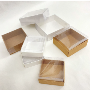 Gift box transparent